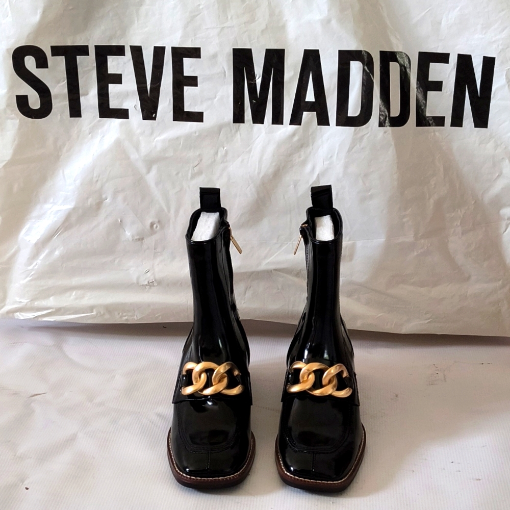 Perfect BOOTS! Steve Madden Boots NEVER WORN
